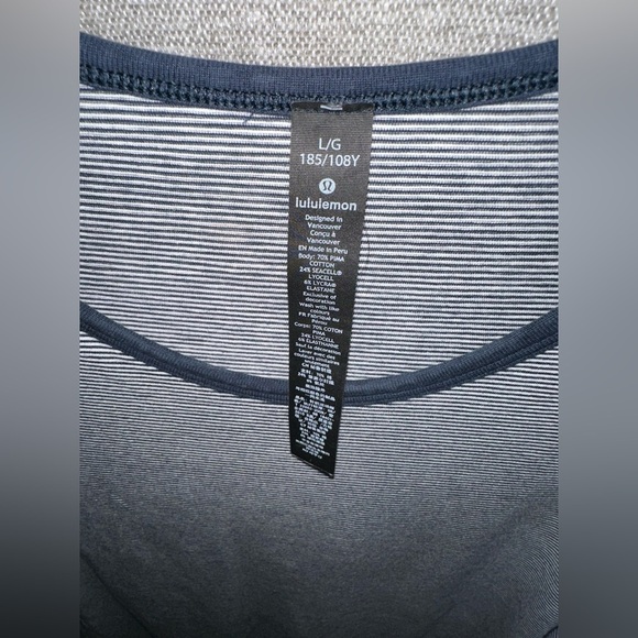 Lululemon Gym Shirt Mens Large Navy Stripe Everyday Short Sleeve Pullover Tee - Picture 3 of 7